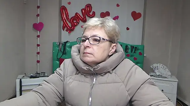 EmiliaGree online show from January 18, 8:16 pm