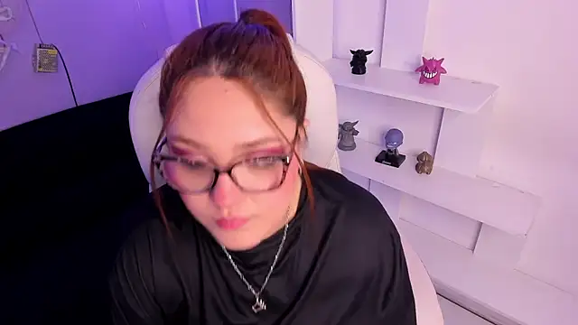 Camiila Osorio online show from February 12, 9:16 pm