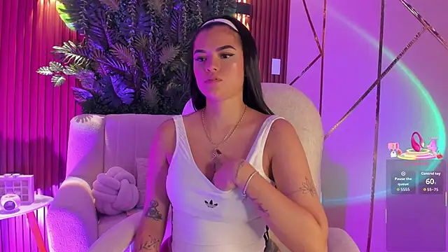 foxxxmegan online show from November 19, 8:53 pm