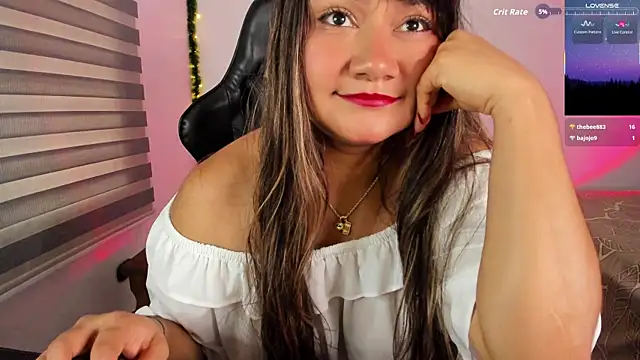 hollymollyxoxo online show from February 18, 8:19 pm