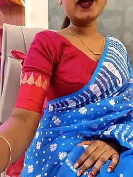 yhona darling online show from May 20, 11:51 am