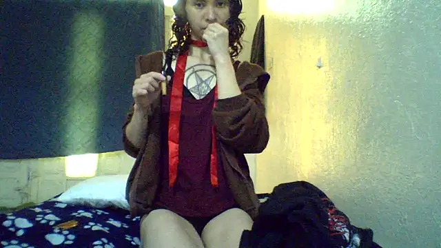 CELEna098rs707 online show from March 22, 7:09 pm