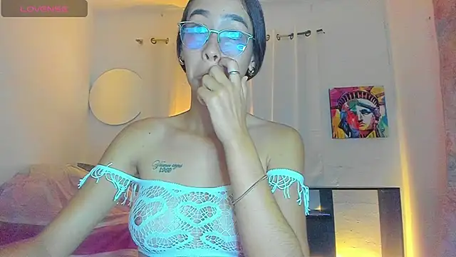 Sophie sweett19 online show from July 23, 1:07 am
