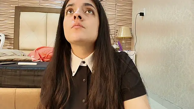 sofiaclauss online show from October 10, 8:14 pm