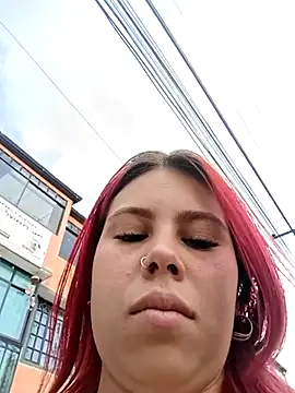 aurora sky11 online show from November 8, 9:42 pm