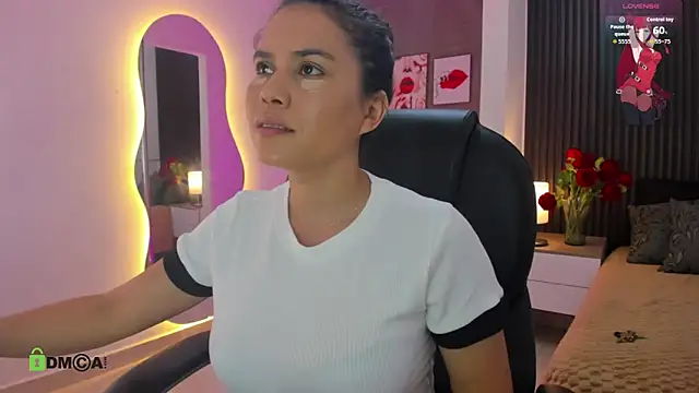 natasha  jackson online show from March 3, 12:55 pm