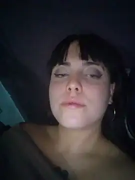 lucylovles online show from May 31, 9:15 am