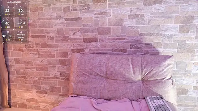 miaa lux online show from February 6, 7:28 pm