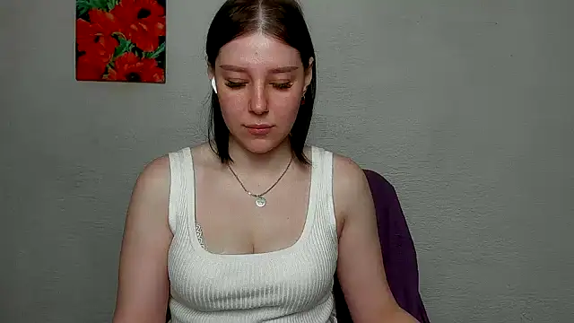 Snapshot of Sannyflover chatting on October 18, 6:49 am Sannyflover online show from October 18, 6:49 am