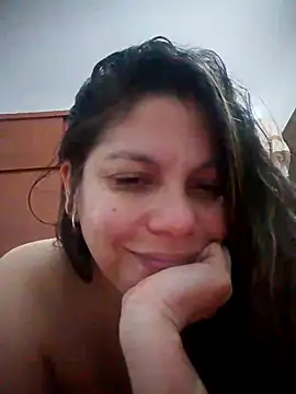 Carliina Soussa online show from October 13, 4:04 am