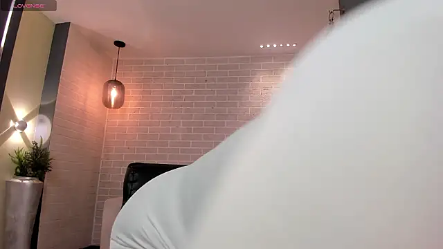 SavannahStorm online show from February 5, 8:56 pm