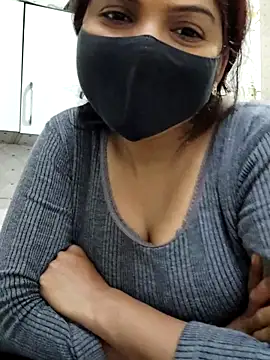 illay love online show from February 5, 12:19 pm