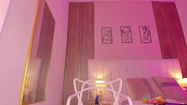 zoe sky  online show from October 1, 11:48 am