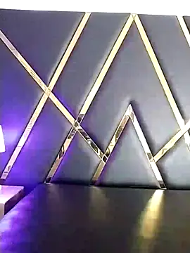 Adel Nesbiit online show from March 12, 7:38 pm