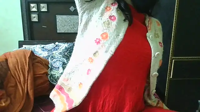 couplesuni online show from December 16, 3:56 am