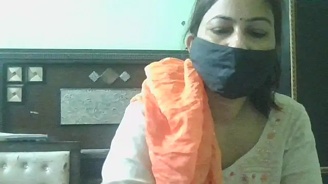 couplesuni online show from March 16, 3:31 am