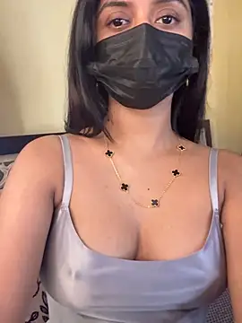 Aakanshaa   online show from April 7, 3:14 pm