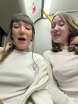 Sophie Avory online show from February 18, 5:34 pm