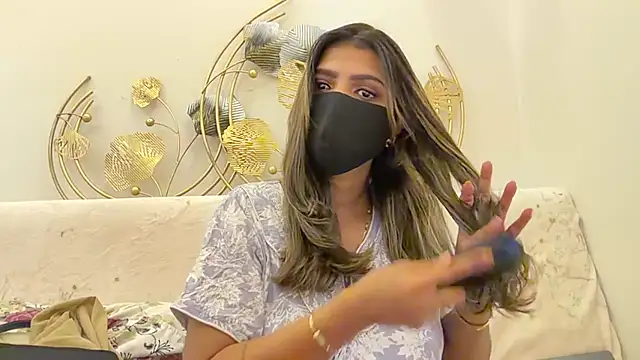 MaYaa  11 online show from June 7, 7:26 am