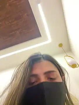 MaYaa  11 online show from February 11, 7:10 am