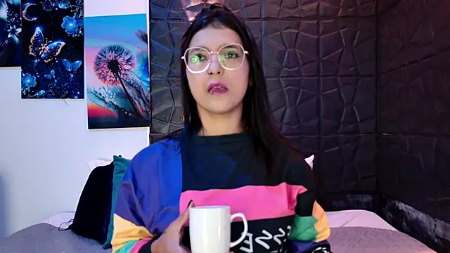 graceymilf666 online show from November 18, 11:44 am