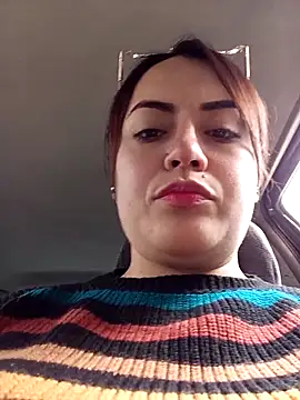 Snapshot of Lesly_10- chatting on October 21, 4:33 pm Lesly 10- online show from October 21, 4:33 pm