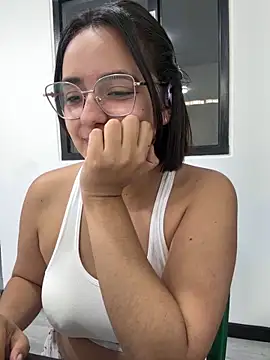 kae styles online show from March 1, 7:02 pm