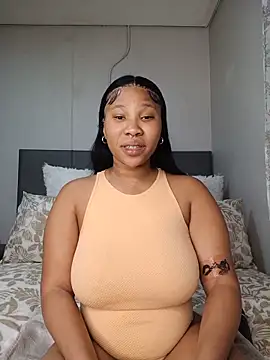 DrippinCaramelCutie online show from May 19, 9:22 pm