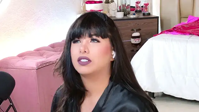 Alexa Miss online show from February 23, 8:41 pm