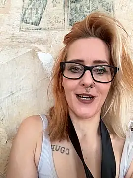 JoleneFuego online show from December 1, 8:51 am