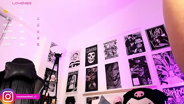 Lexyjoycce online show from February 17, 9:03 pm