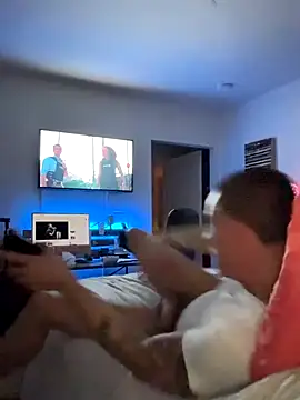 PeytonJohnn online show from October 29, 2:49 am