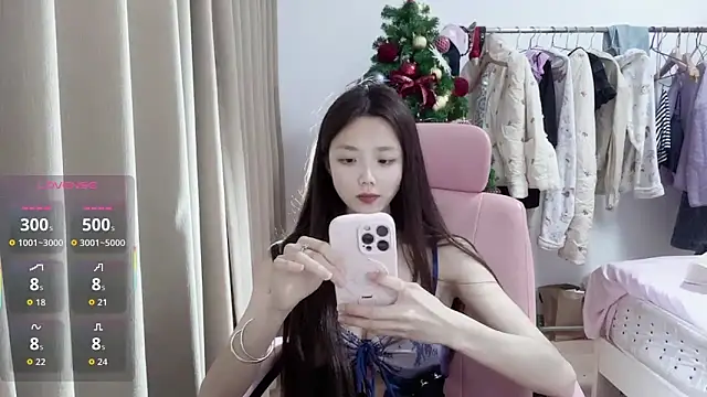 Puff-521 online show from May 16, 1:32 pm