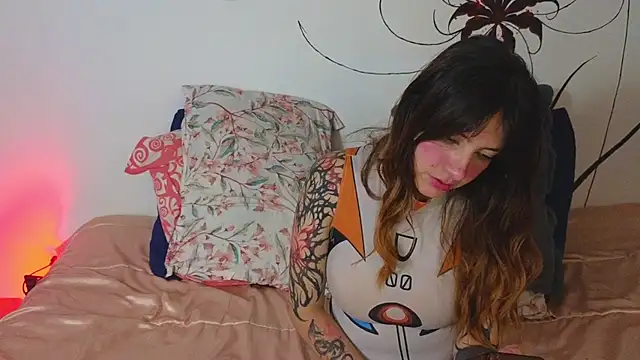 LilithAndJacob online show from August 4, 1:33 am
