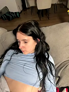 Lena Lang online show from January 5, 5:27 pm