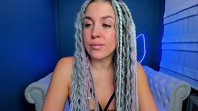 rock n roxy online show from December 17, 1:22 am