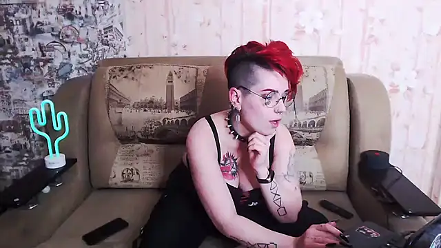 Snapshot of Miya_Wey_ chatting on October 16, 5:59 pm Miya Wey  online show from October 16, 5:59 pm