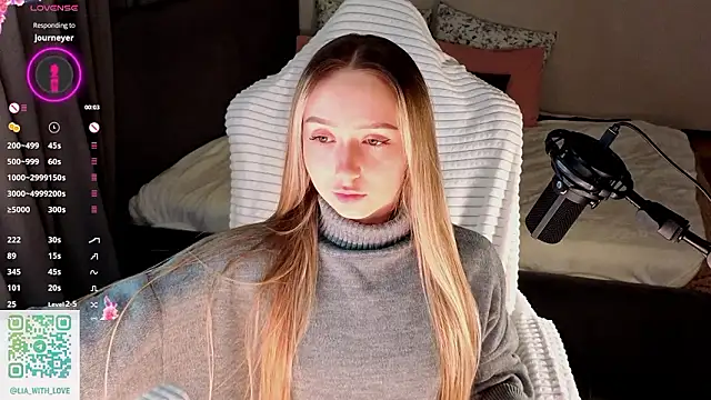 HollisBeckett online show from February 17, 3:17 am