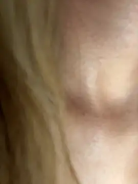 cuteluci  online show from April 1, 11:22 am