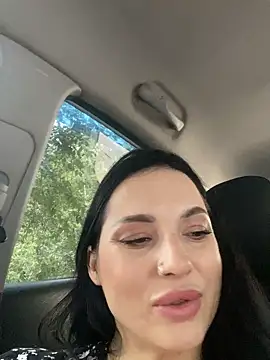 Roxana-Sexy online show from June 3, 4:24 am