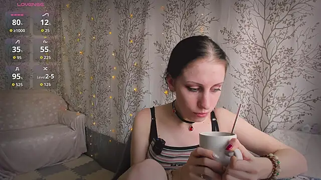 Mary0Lou online show from April 5, 8:57 am