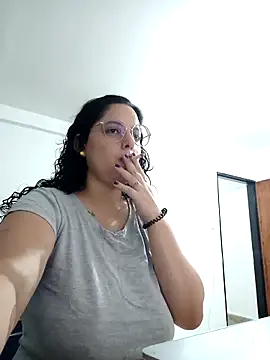 babyluna939 online show from March 21, 1:43 am