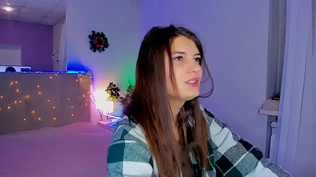 Laura Leee online show from January 10, 5:56 am