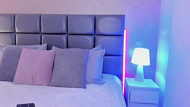 SpicySugar  online show from November 28, 7:17 pm