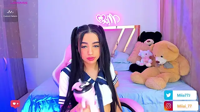 Snapshot of Miia77_ chatting on September 13, 2:41 am Miia77  online show from September 13, 2:41 am