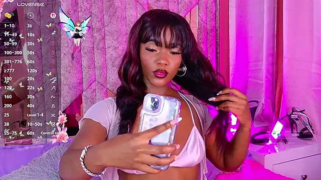 SarahBrunet online show from October 30, 2:18 pm