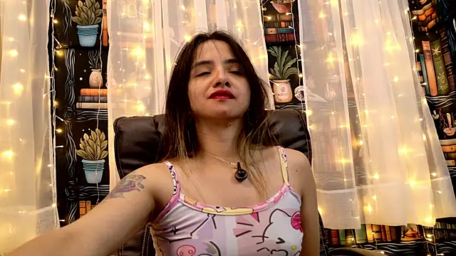 julietta   jackson online show from June 25, 8:43 pm