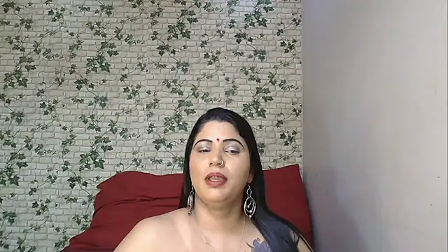 Snapshot of XIndianintimacy chatting on September 28, 8:14 pm XIndianintimacy online show from September 28, 8:14 pm