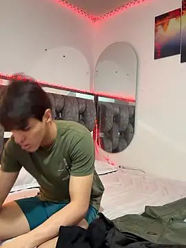 Alex and Fabian online show from January 19, 1:35 am