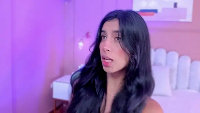 zia cooper online show from April 14, 7:25 pm